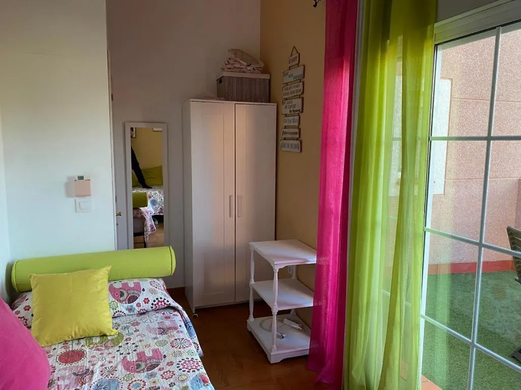 Apartamento Familia Anfitriona Acoge Terraza Sevilla