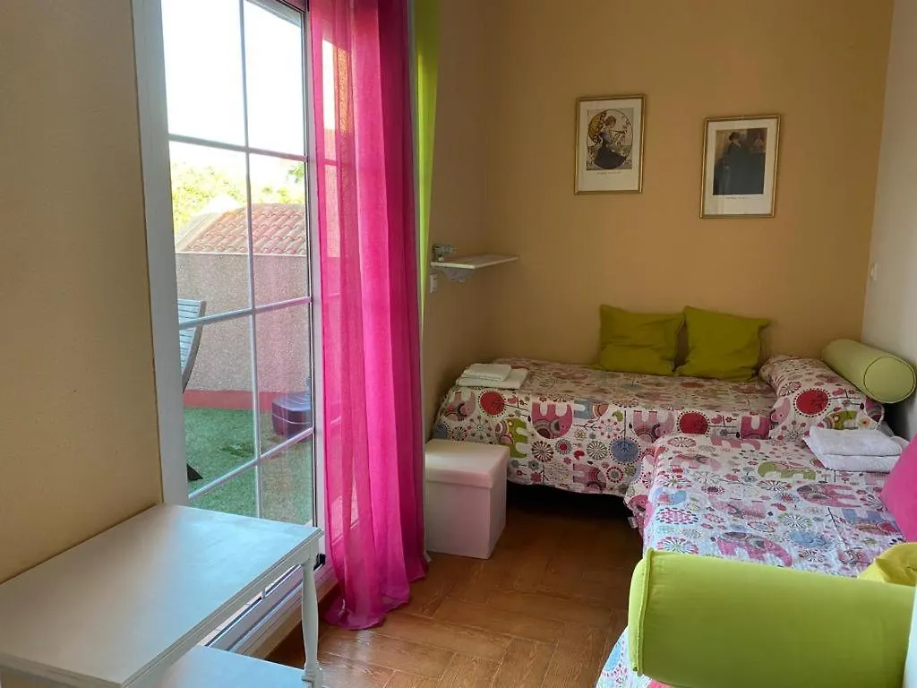 Habitación en casa particular Apartamento Familia Anfitriona Acoge Terraza Sevilla